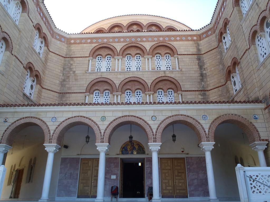 Stefanie Studios Aegina Exterior photo